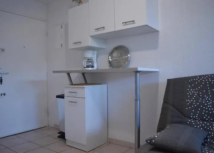 Aux Capellans 4 Personnes Cyprien Sc140-e95 سان سيبريان